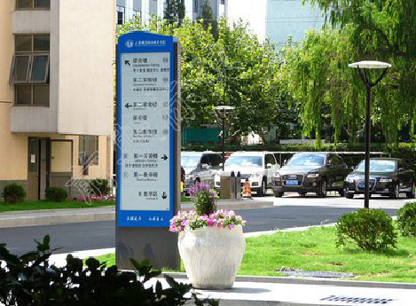 千阳哪些因素影响宣传栏的制作？